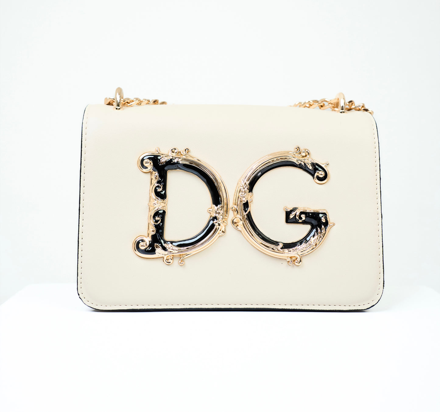 D&G bag in beige