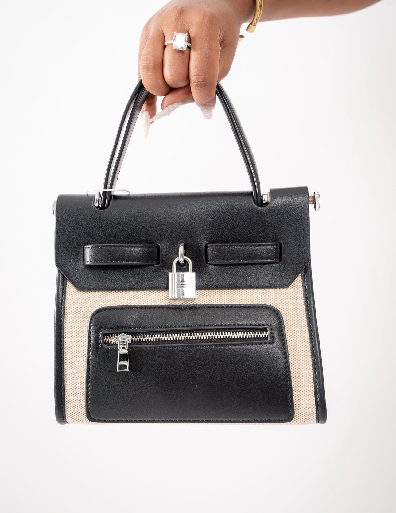 Black hunter leather bag