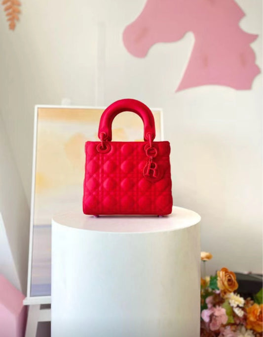 Red Dior’ bag