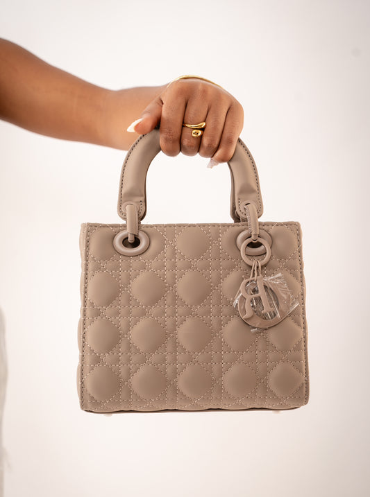 Cinnamon luxe
